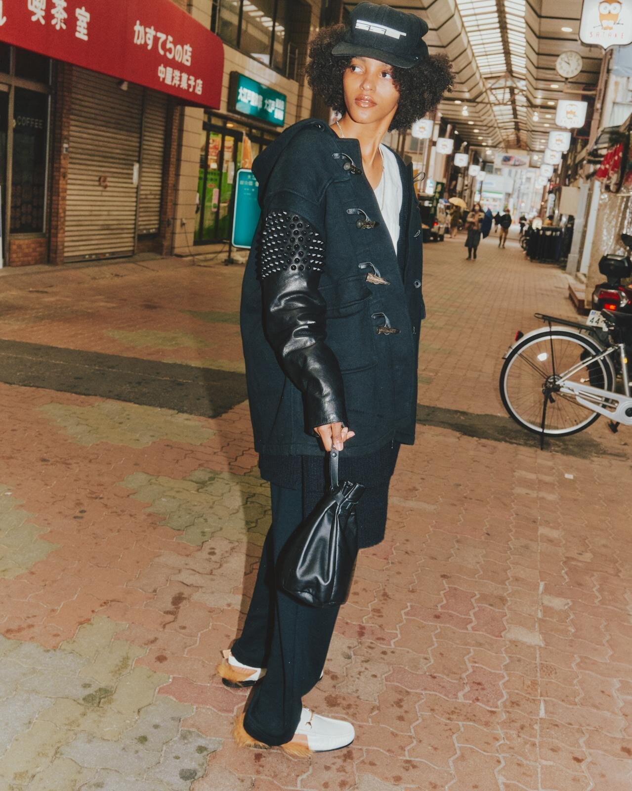 ヨロズ 2025-26年秋冬<span>コレクション</span> - 写真8