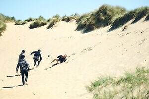 エフシーレアルブリストル(F.C.Real Bristol) 2025-26年秋冬メンズコレクション  - 写真38