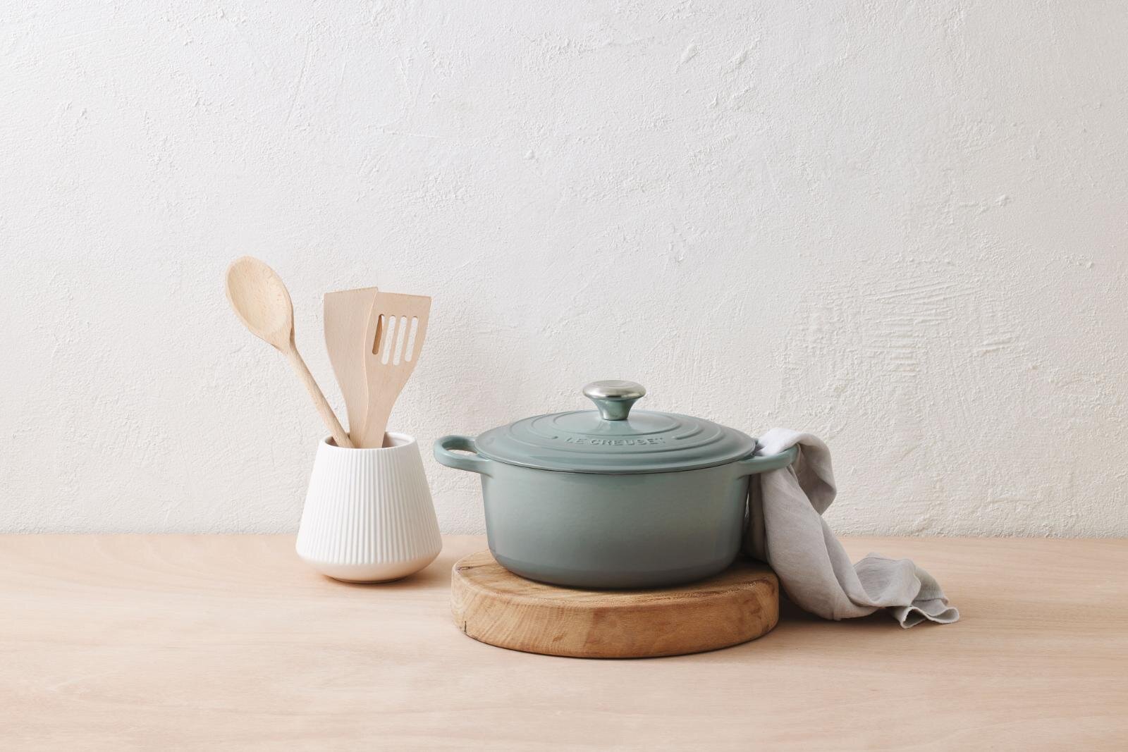 ル・クルーゼ ルクルーゼ 鍋 シーソルト 楽天市場】LE CREUSET ル・クルーゼ シグニチャー ビュッフェ