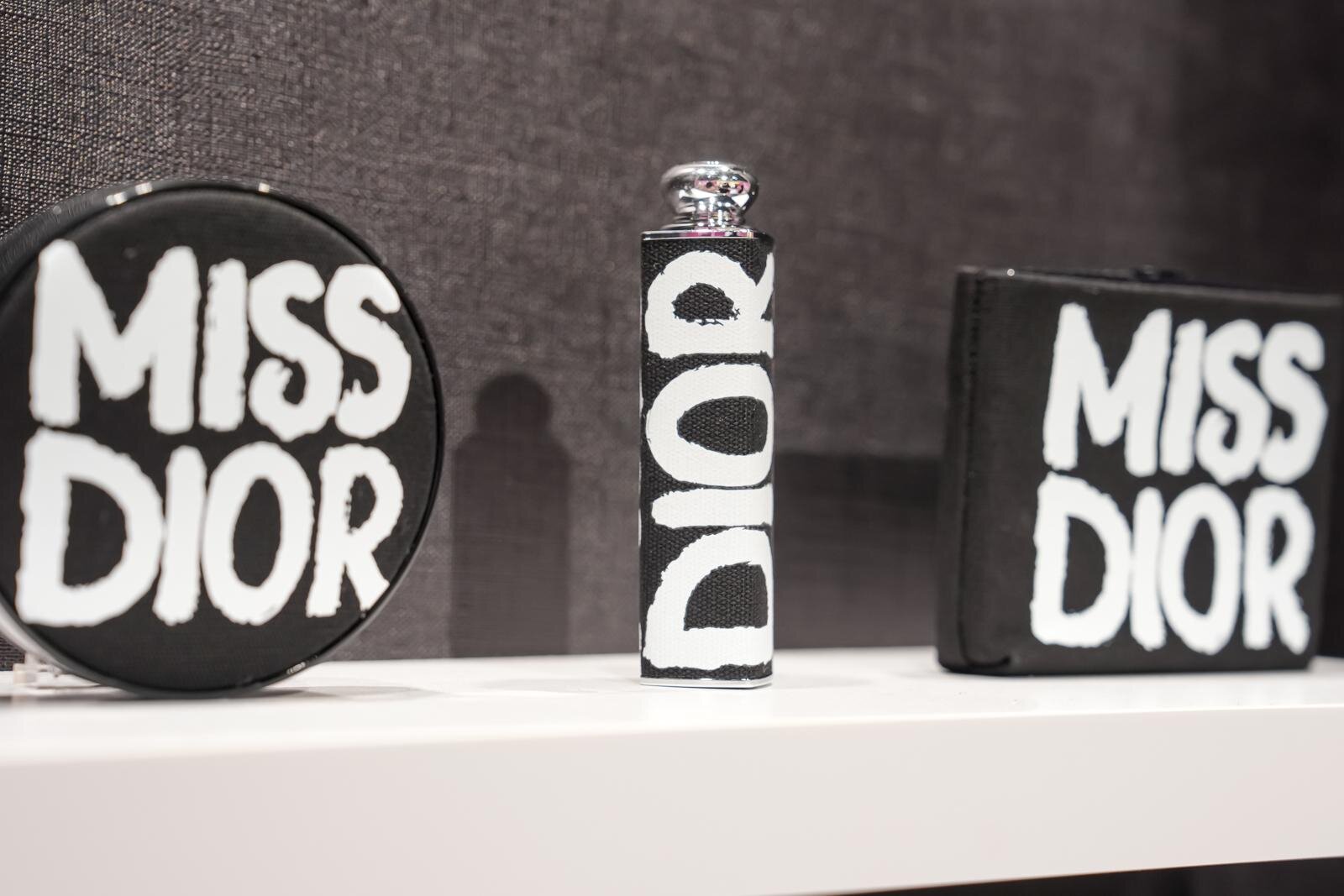 ディオール“MISS DIOR”刻印入りアイパレ＆新作香水など秋コスメ、伊勢丹新宿店の限定イベントで｜写真25