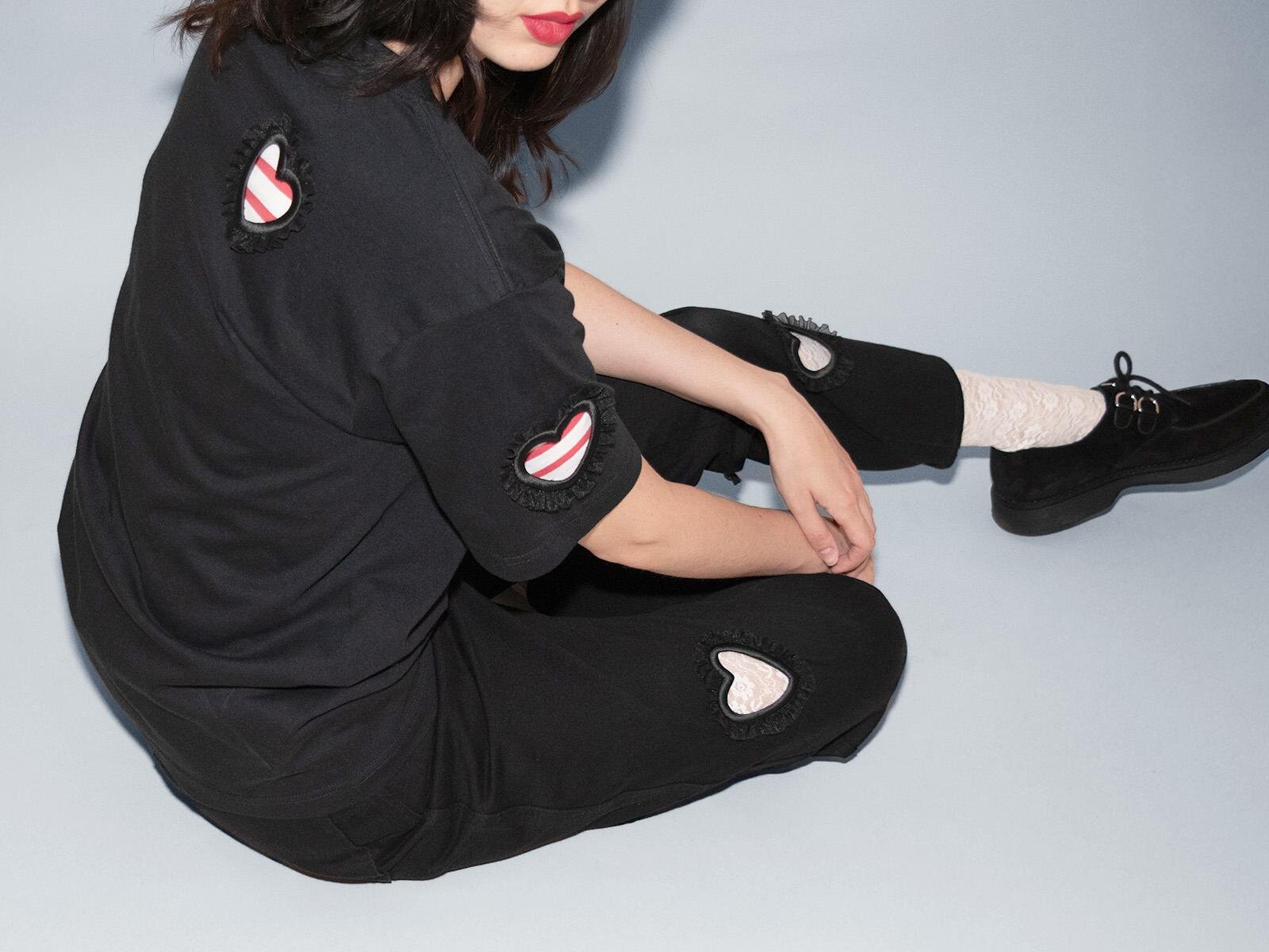 キワンダキワンダ“ハート刺繍”オーダーTシャツ＆スウェットが銀座で、フリルとパールのオプションも｜写真9