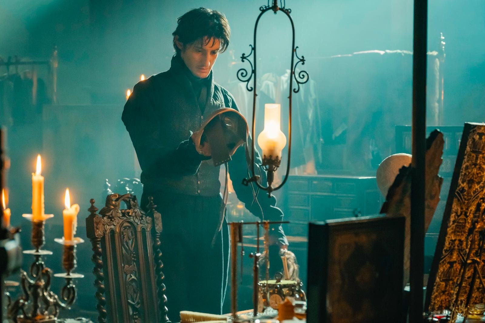 フランス映画『モンテ・クリスト伯』日本公開決定、無実の罪で投獄された男の‟愛と憎しみ”の復讐劇