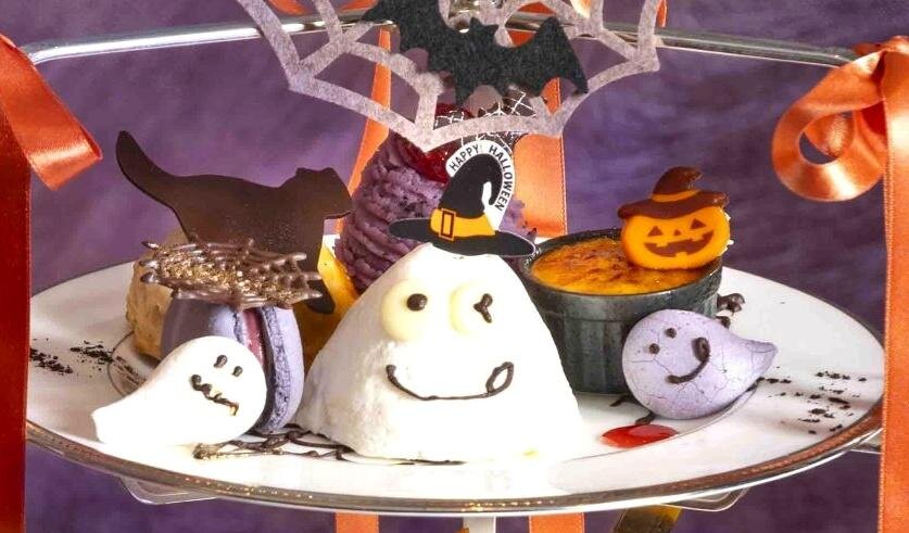 コロンバン原宿サロンにハロウィンアフタヌーンティー、おばけケーキや蜘蛛の巣マカロンなど｜写真1