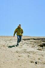 デサント オルテライン エイティワン“全地形”対応のシェルジャケット、通気性抜群の着心地｜写真3