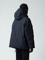 カナダグース“撥水性×耐久性”ダウンパーカー、シルエットを変えられるドローコード付き｜写真8