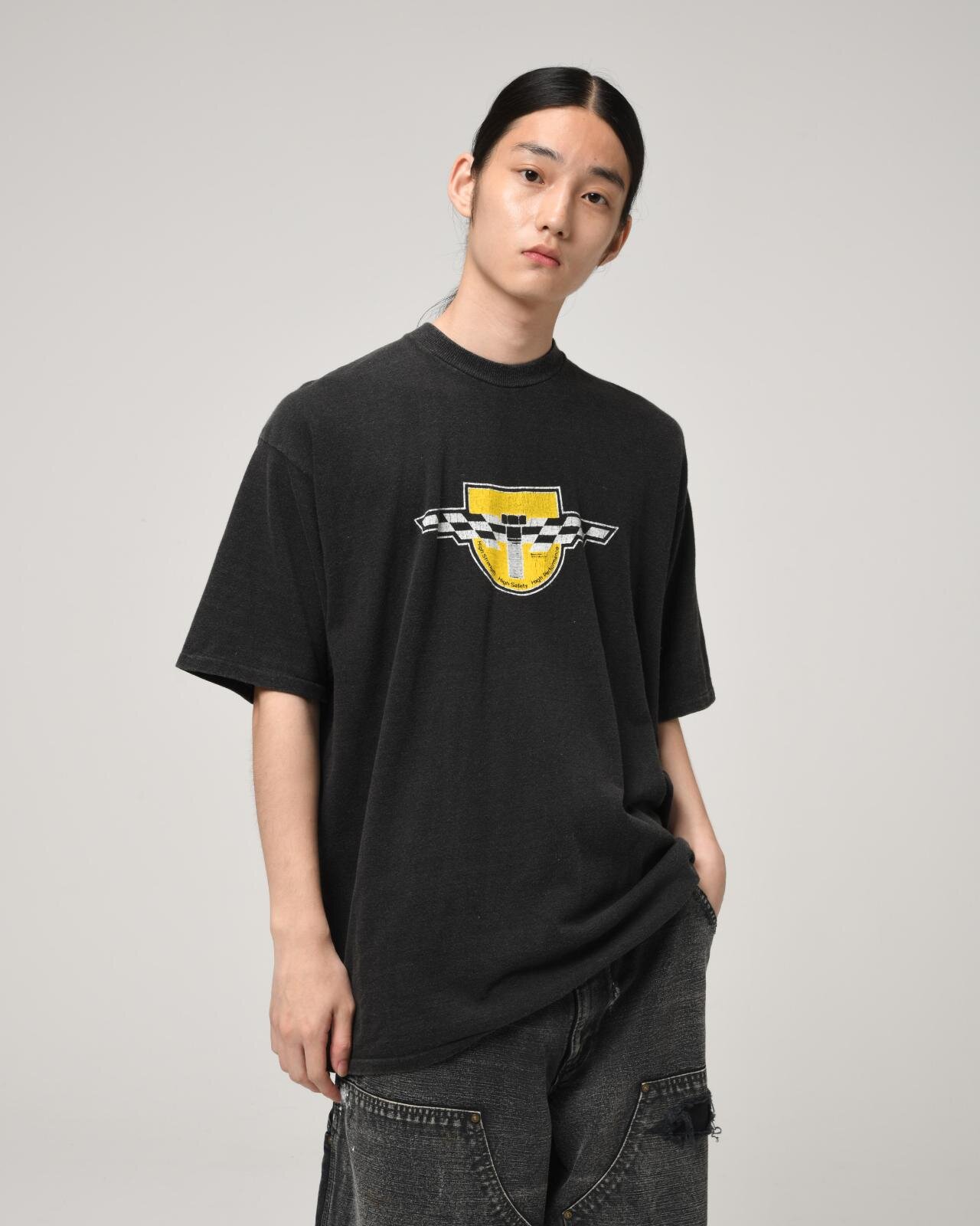 ビームス×バウワウ“車のメカニック”着想ダメージダックパンツ＆ひび割れプリントTシャツ｜写真12