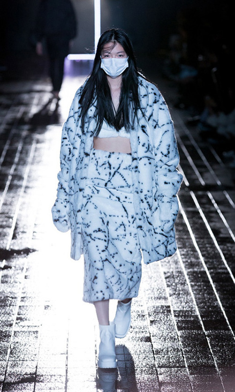 アイ(IKUMI) 2014-15年秋冬<span>コレクション</span> - 写真11