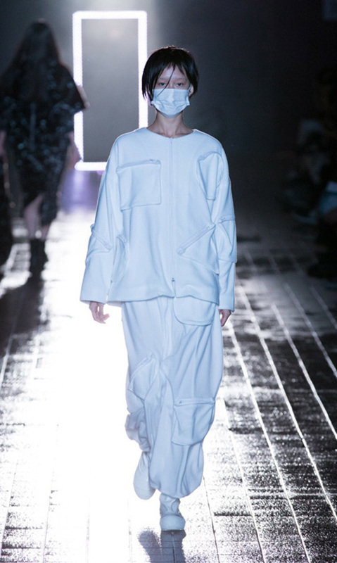 アイ(IKUMI) 2014-15年秋冬<span>コレクション</span> - 写真13