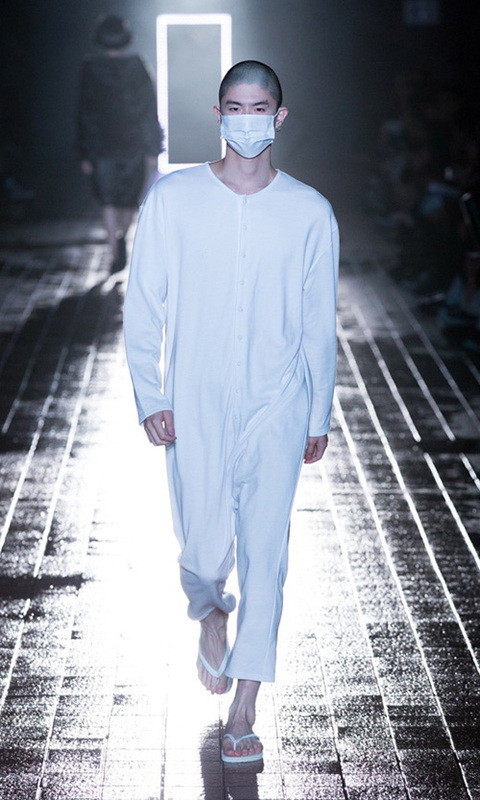 アイ(IKUMI) 2014-15年秋冬<span>コレクション</span> - 写真15