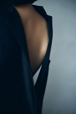 アルディー ノアール(HARDY NOIR) 2025-26年秋冬ウィメンズコレクション  - 写真12