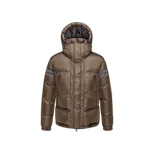 MONCLER GRENOBLE ダウンジャケット モンクレール グルノーブルから、標高8,000mの極寒に耐えうる