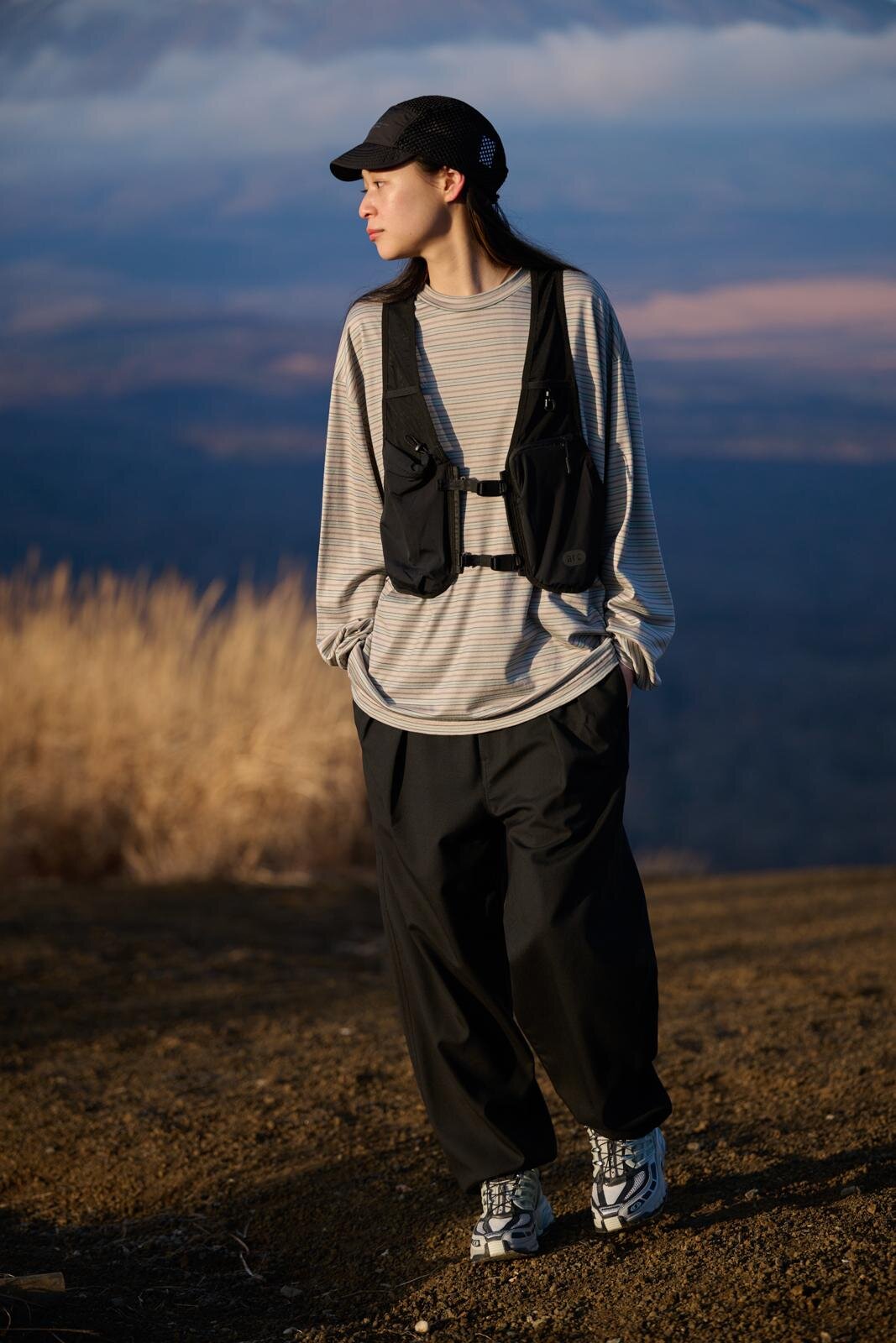 コティ 2024年春｜female Tシャツ