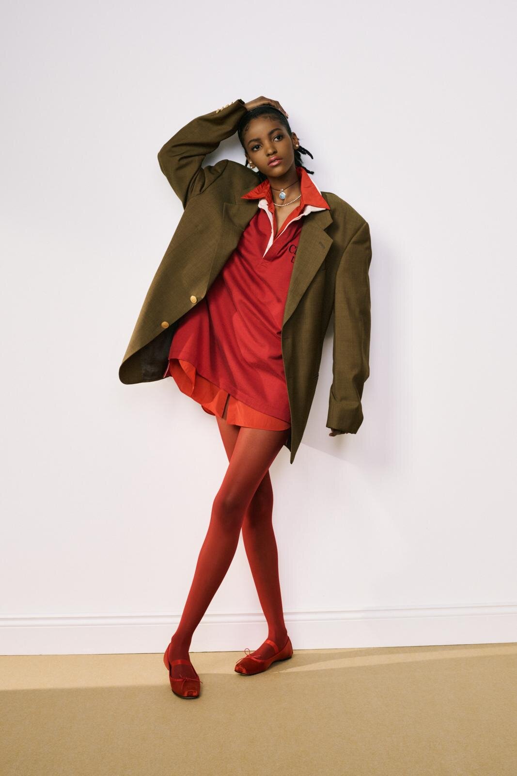 ロク ビューティ＆ユース 2024年春｜female テーラードジャケット