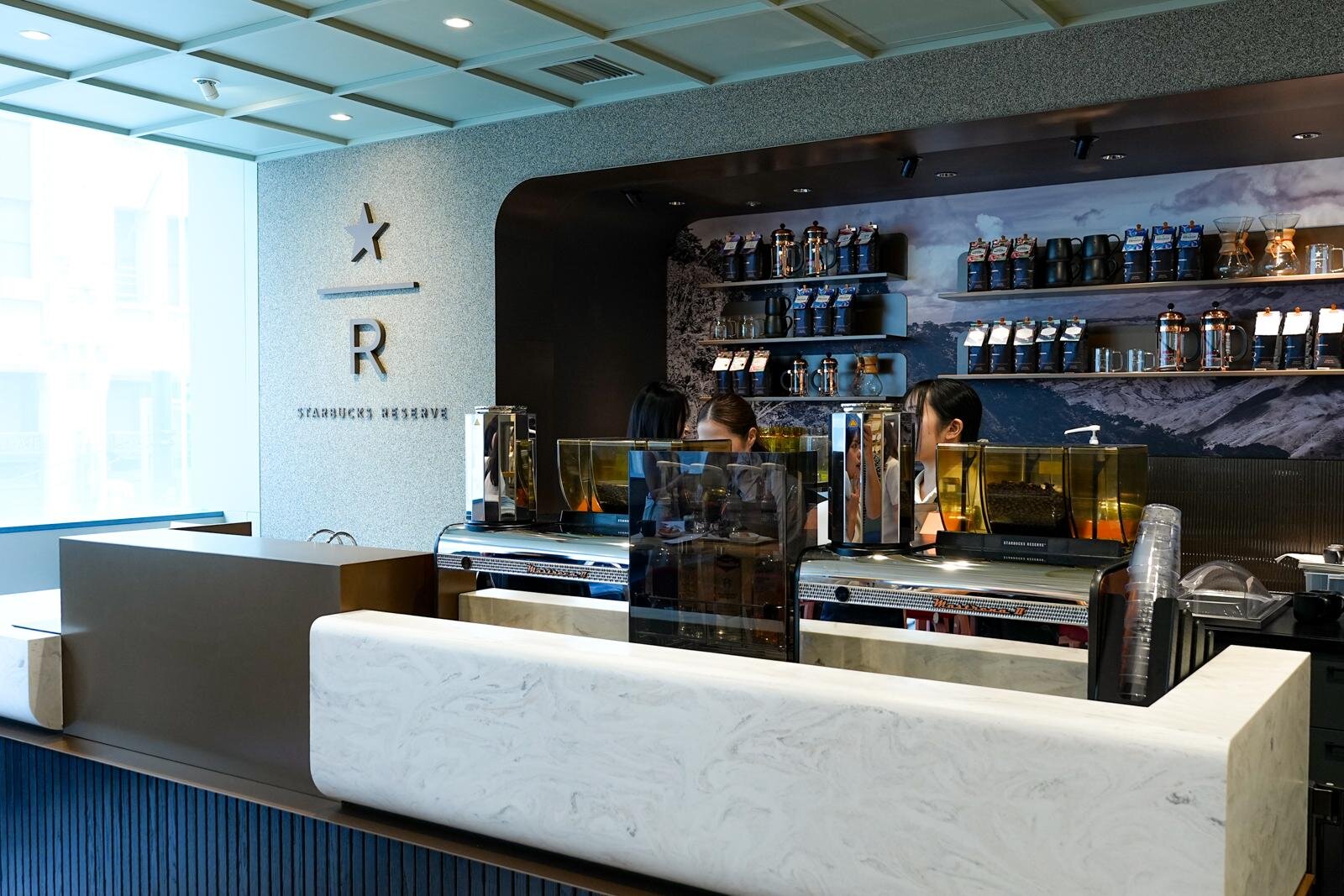 スタバの新カフェベーカリー「スターバックス リザーブ カフェ」東京・新宿マルイ本館に1号店｜写真19