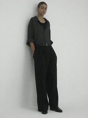 アフィット(Afiit) 2026年春夏ウィメンズ&メンズコレクション シルエット - 写真3