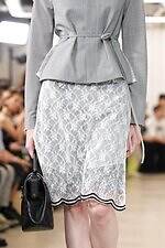 アキコアオキ 2026年春夏コレクション - カジュアル化するユニフォーム｜写真9