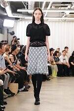 アキコアオキ 2026年春夏コレクション - カジュアル化するユニフォーム｜写真27