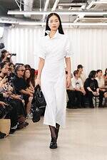 アキコアオキ 2026年春夏コレクション - カジュアル化するユニフォーム｜写真36