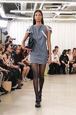 アキコアオキ 2026年春夏コレクション - カジュアル化するユニフォーム｜写真41