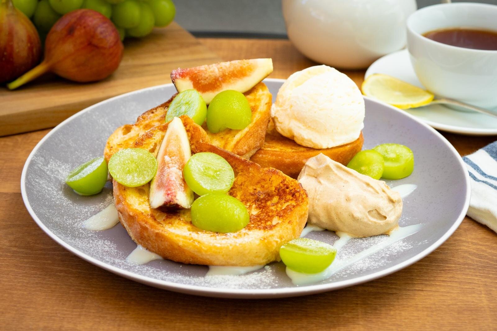 フレンチトースト専門店「トースティーズ」アールグレイ香る“シャインマスカット×いちじく”の秋メニュー