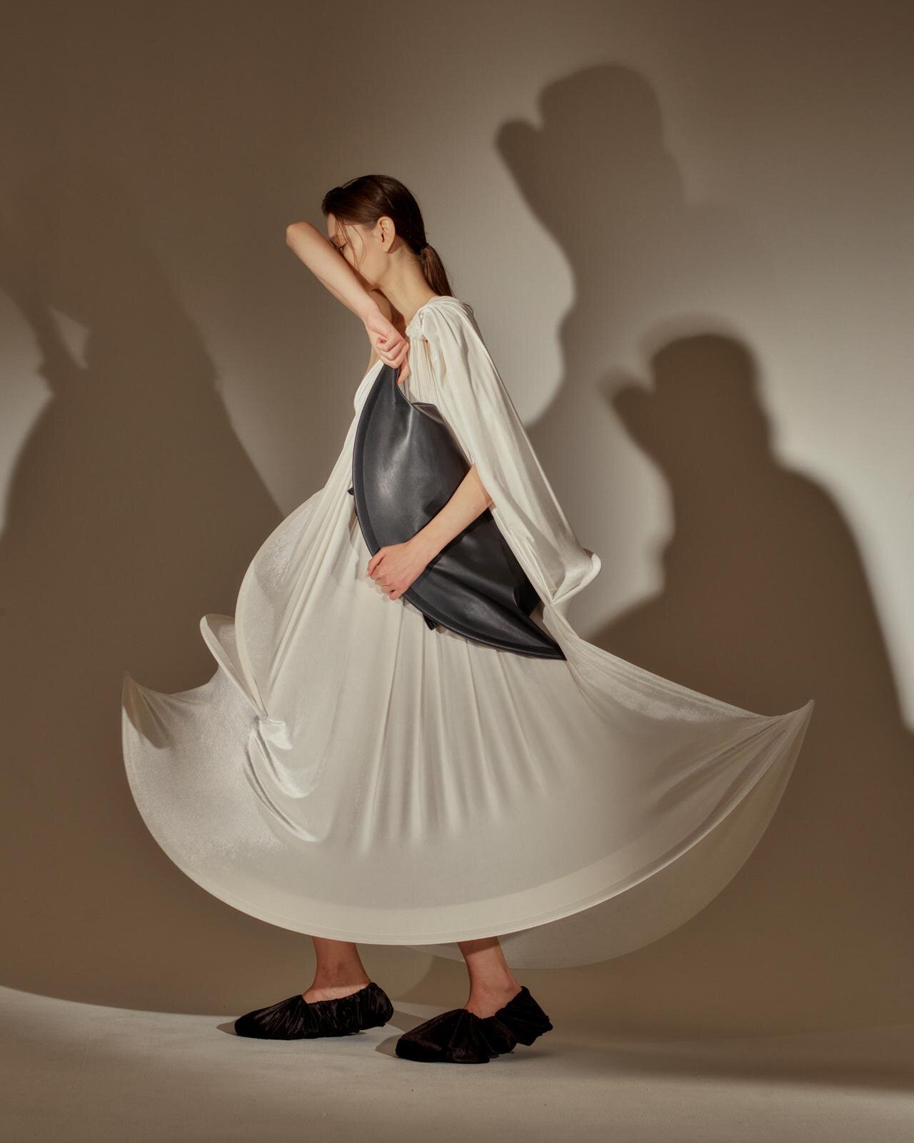 リュウノスケオカザキ 004 2025年春夏<span>コレクション</span> - 写真17