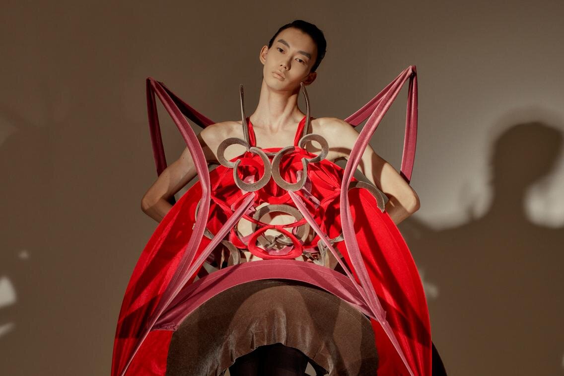 リュウノスケオカザキ 004 2025年春夏 ウィメンズ&メンズ コレクション