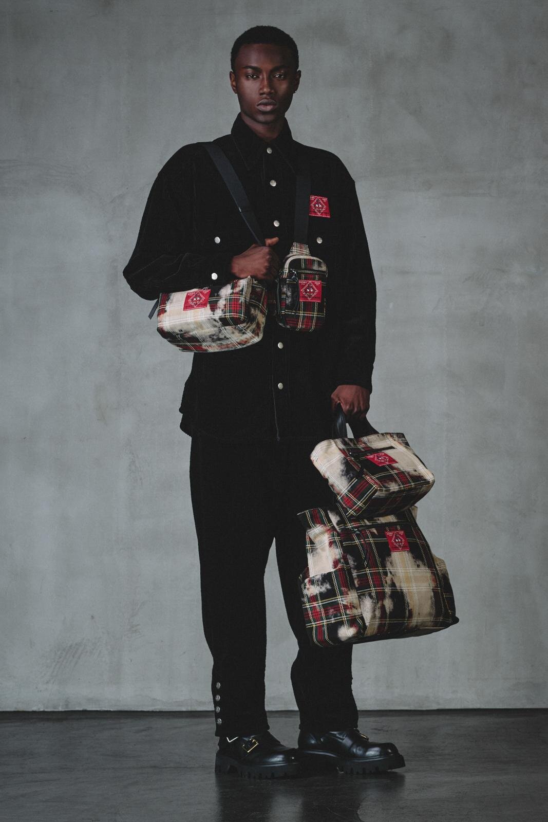 ヴィヴィアン・ウエストウッド マン(Vivienne Westwood MAN) 2025-26年秋冬メンズコレクション  - 写真19