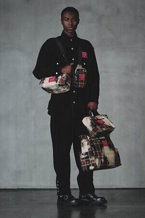 ヴィヴィアン・ウエストウッド マン(Vivienne Westwood MAN) 2025-26年秋冬メンズコレクション  - 写真19