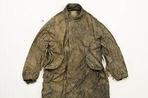 ビズビム“奄美大島の伝統染色・泥染め”ミリタリージャケット＆スニーカー、伊勢丹新宿店 メンズ館で