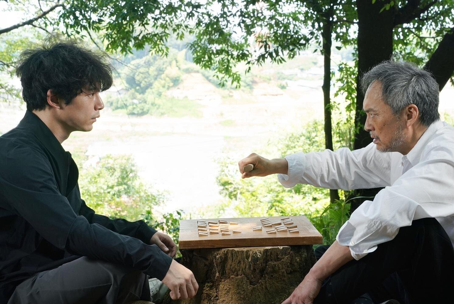 坂口健太郎, 渡辺謙 インタビュー｜写真13