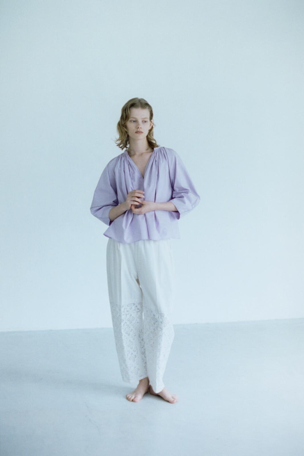 フィータ 2024年夏｜female シャツ