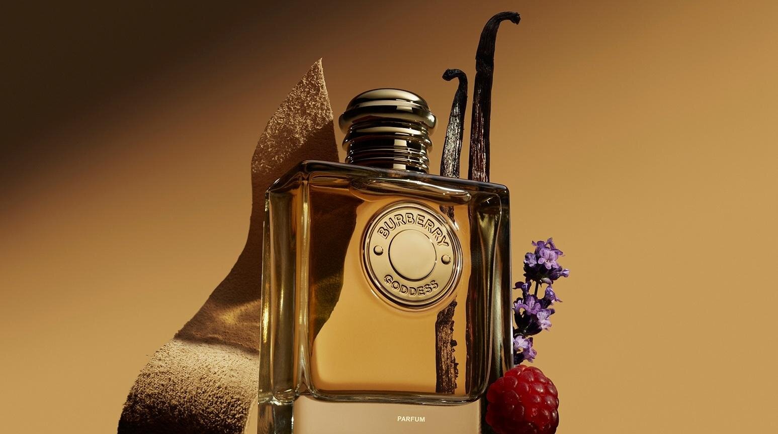 「バーバリー ゴッデス パルファム」10mL 4,950円、30mL 12,760円、50mL 18,150円、100mL 25,410円＜新製品＞