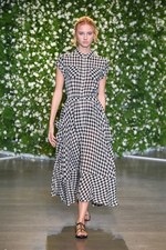 ケイタ マルヤマ 2015年春夏コレクション - 花々とフレッシュな空気に包まれた、自由なエレガンス｜写真14