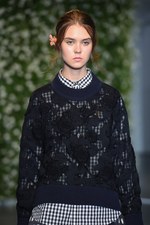 ケイタ マルヤマ 2015年春夏コレクション - 花々とフレッシュな空気に包まれた、自由なエレガンス｜写真19