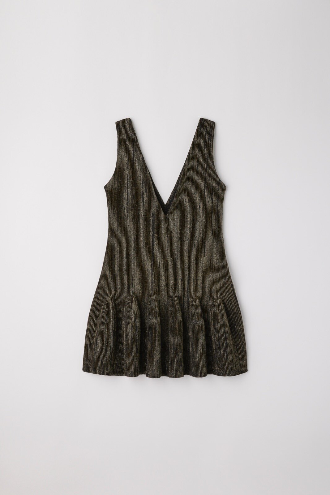 HYPHA V-NECK SLEEVELESS DRESS 96,800円