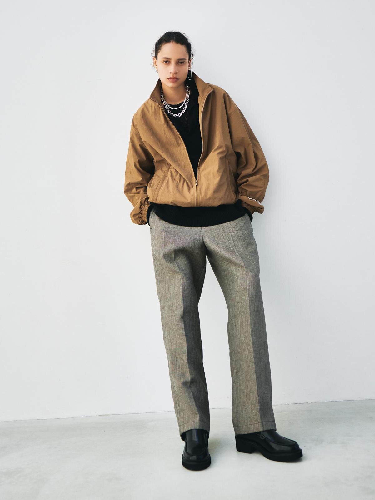 アストラット 2024年秋｜female スラックス