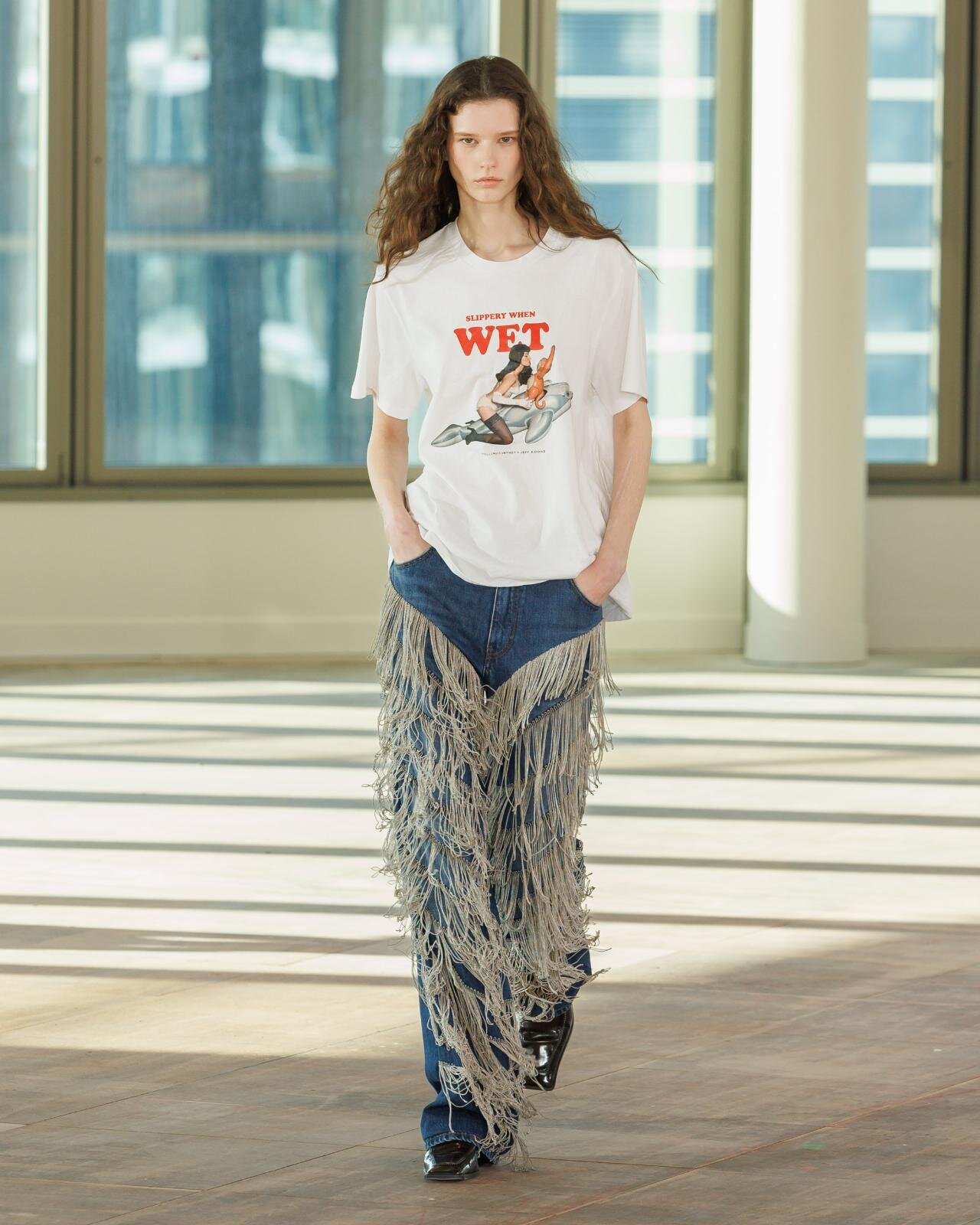 「スリッピー ウェン ウェット」 Tシャツ 69,300円
