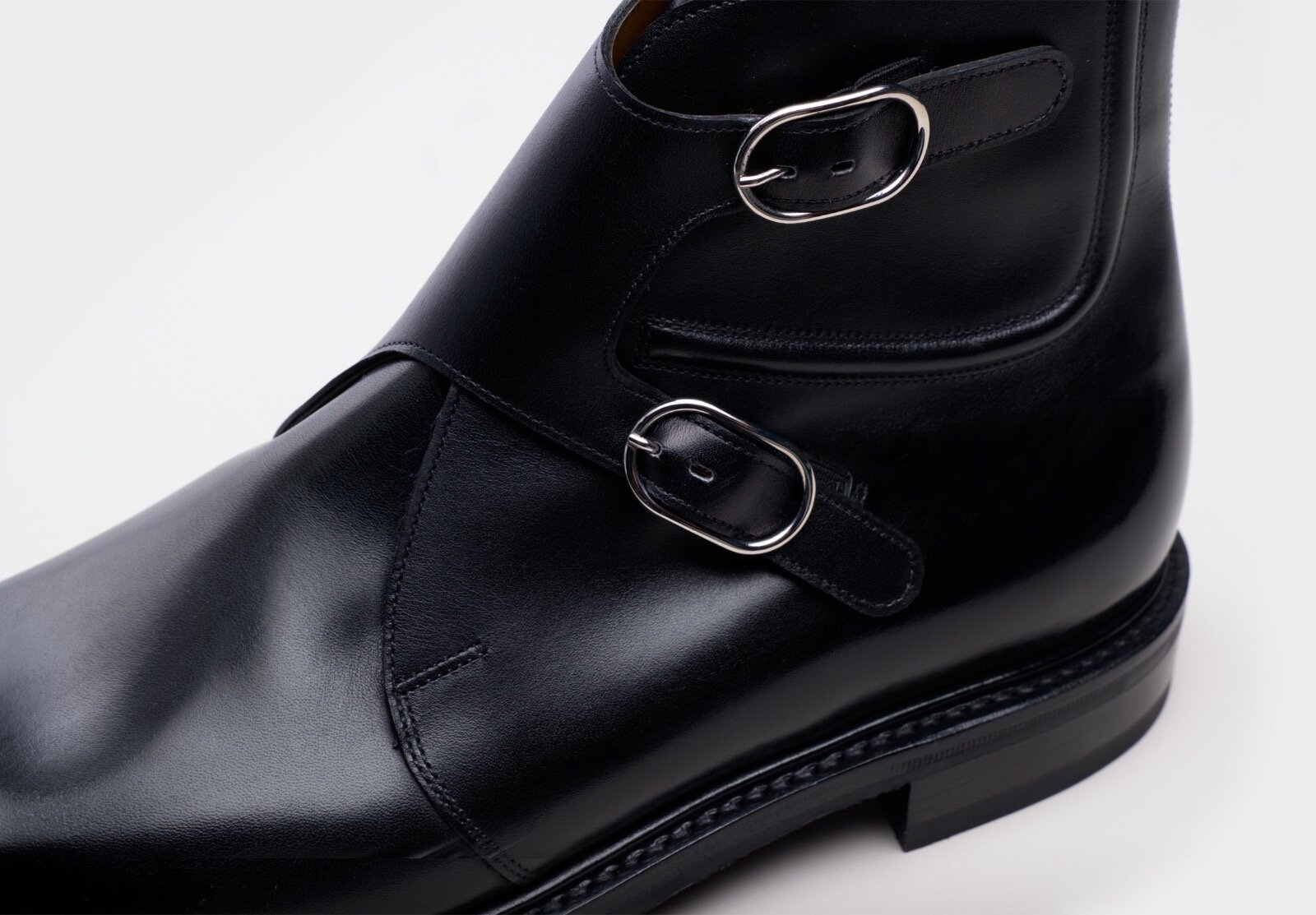 ジョンロブ“ボリュームを演出するステッチ”オックスフォードシューズ＆バックル付きブーツ｜写真12