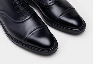 ジョンロブ“ボリュームを演出するステッチ”オックスフォードシューズ＆バックル付きブーツ｜写真4