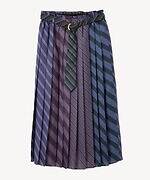 ミュベール25年秋冬、“リス”主役のスカーフ柄カーディガン＆花柄ファーベスト付きコートなど｜写真15