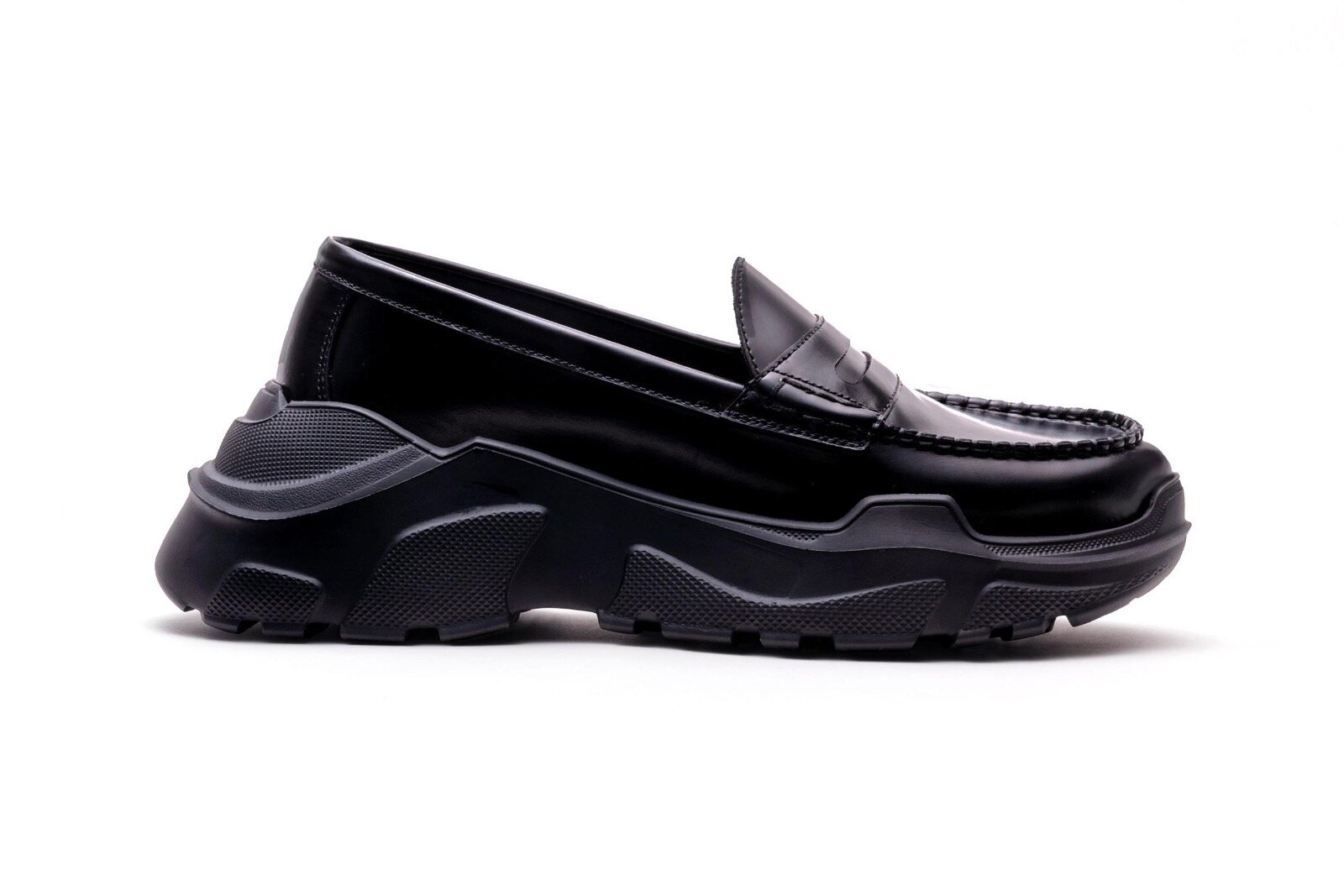 Regulated Gravity-faux leather BK×BK 30,800円
