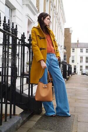 ロンシャン×グローバーオール、“竹型トグル”のウール製トートバッグ＆ダッフルコート｜写真6