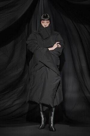 アレキサンダー ワン(alexanderwang) 2025年秋ウィメンズ&メンズコレクション  - 写真22