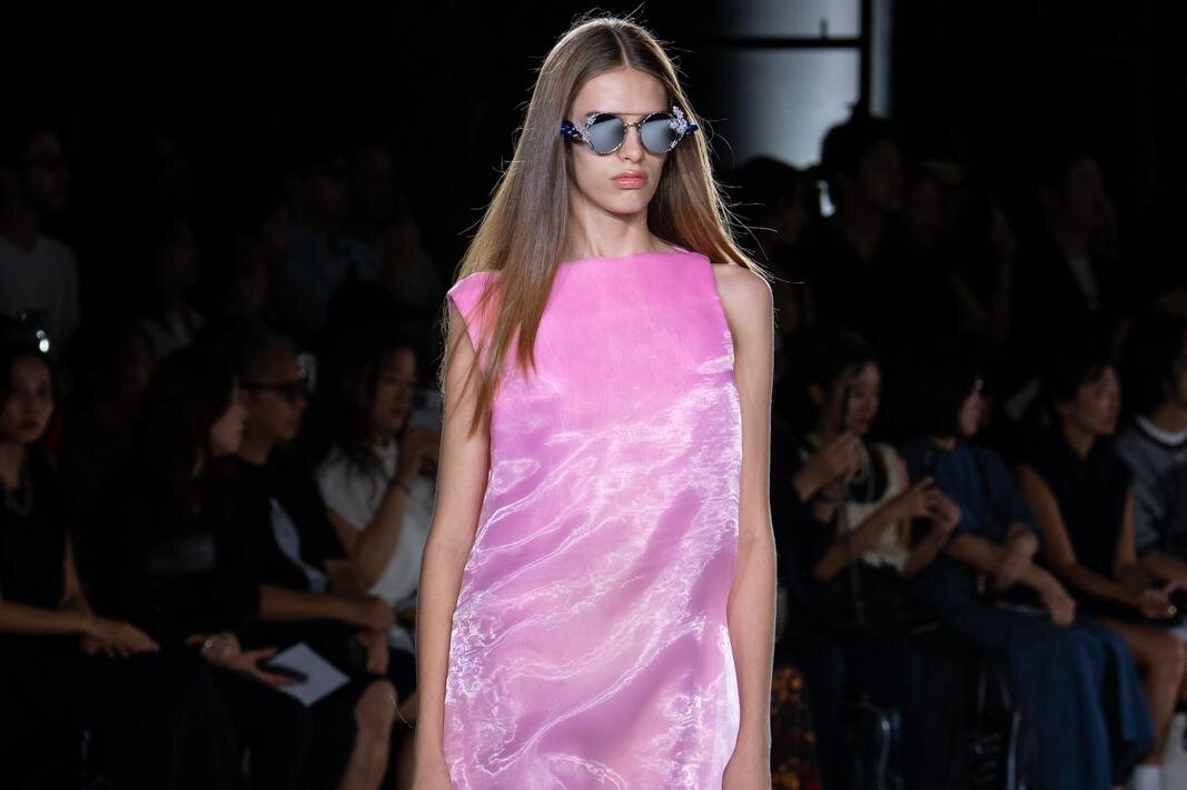 ハルノブムラタ 2026年春夏コレクション - 自然と都市の融合