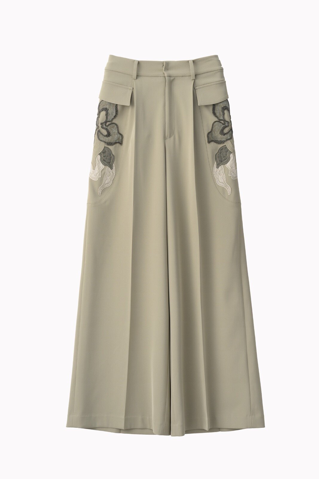 Patchwork embroidered slacks 49,500円