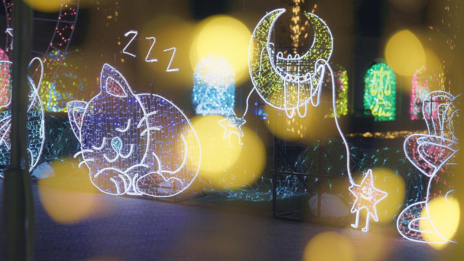 光の祭典「神戸イルミナージュ」ピンクに輝く宮殿イルミネーション＆ハート型トンネル｜写真15