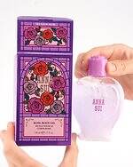 アナ スイ25年クリスマスコフレ＆ボディケア、ティーローズ香る“キラキラ”スノードーム風オイルなど｜写真10