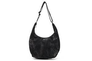 ディーゼル”ヴィンテージ風デニム”のメンズバッグ、ワンポイントの「D」ロゴ付き