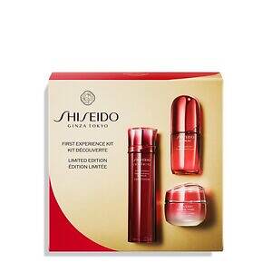 SHISEIDO2025年クリスマスコフレ、美容液・化粧水・クリームのミニスキンケアキット｜写真2