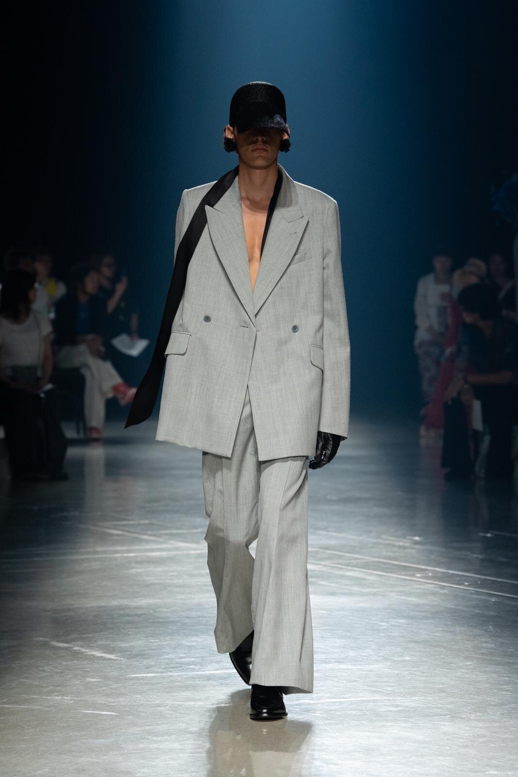 オートモード平田	(Haute Mode Hirata) 2026年春夏ウィメンズ&メンズコレクション シルエット - 写真11